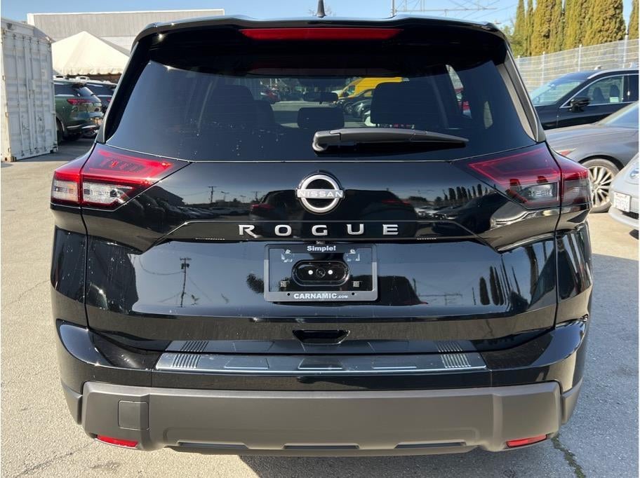 2026 Nissan Rogue SV Sport Utility 4D
