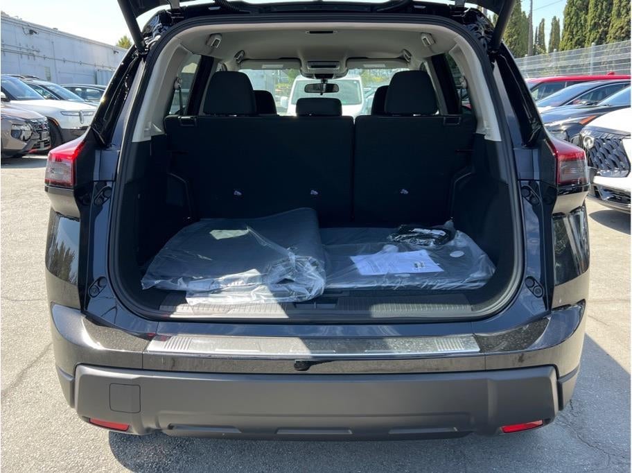 2026 Nissan Rogue SV (2026.5) Sport Utility 4D