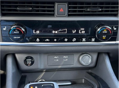 2026 Nissan Rogue SV Sport Utility 4D