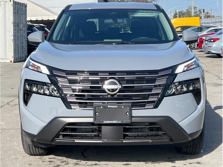 2026 Nissan Rogue SV Sport Utility 4D