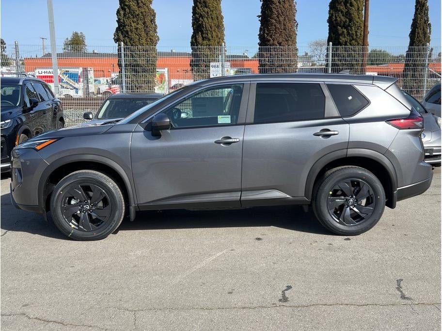 2026 Nissan Rogue SV Sport Utility 4D