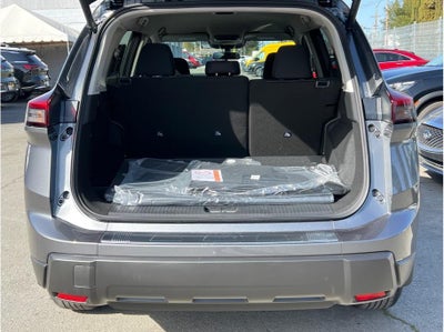 2026 Nissan Rogue SV Sport Utility 4D