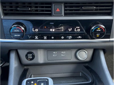 2026 Nissan Rogue SV Sport Utility 4D