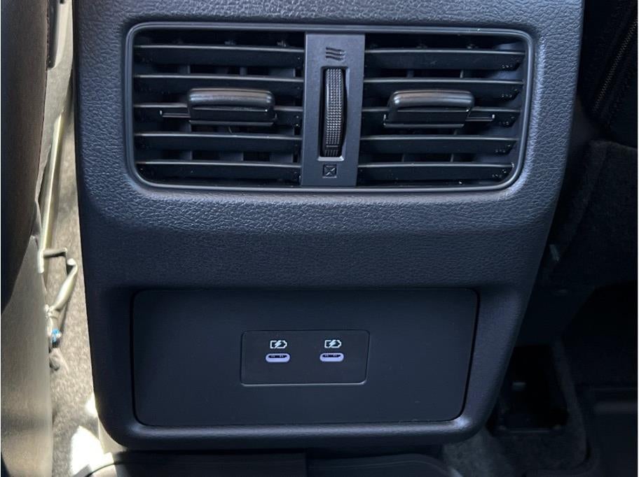 2026 Nissan Rogue Rock Creek Sport Utility 4D