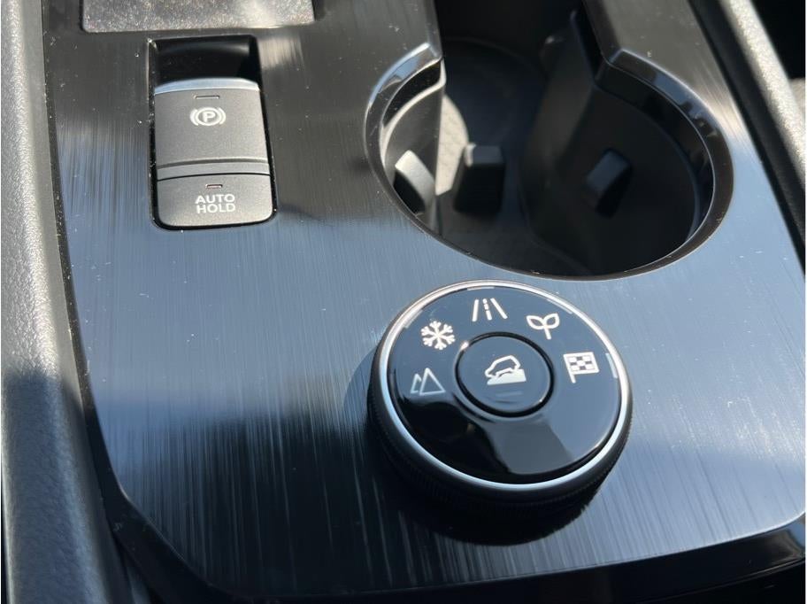 2026 Nissan Rogue Rock Creek Sport Utility 4D