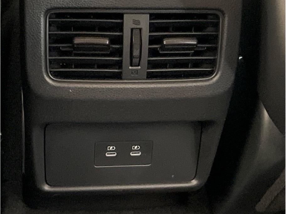 2026 Nissan Rogue SV Sport Utility 4D