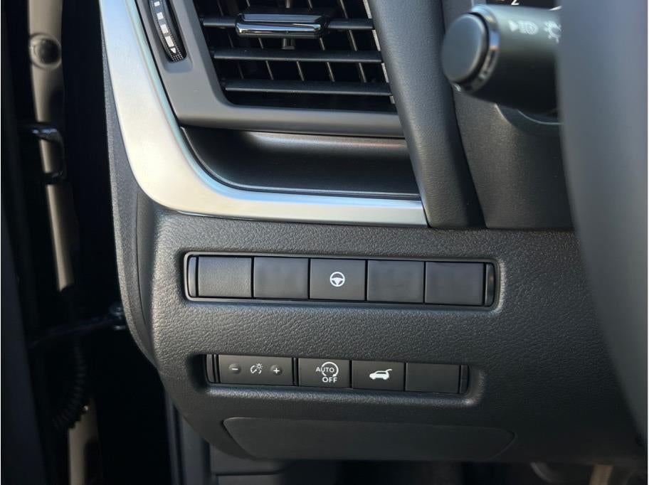 2026 Nissan Rogue SV (2026.5) Sport Utility 4D