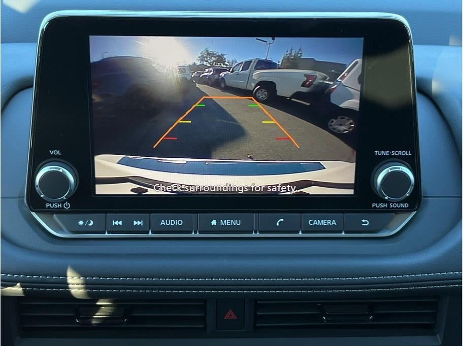 2026 Nissan Rogue SV Sport Utility 4D