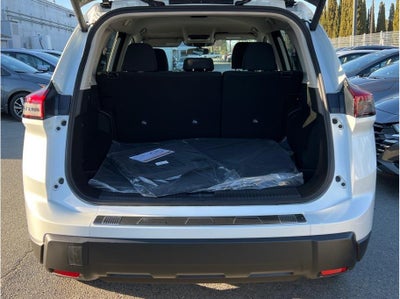 2026 Nissan Rogue SV Sport Utility 4D