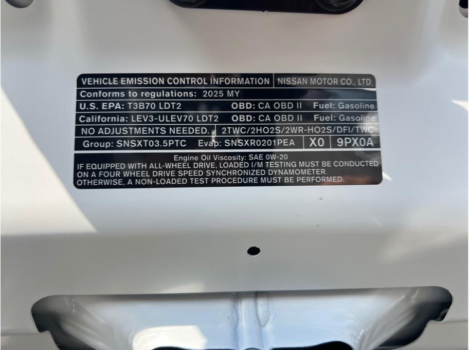 2025 Nissan Pathfinder SV Sport Utility 4D