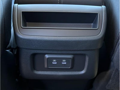 2026 Nissan Pathfinder SV Sport Utility 4D
