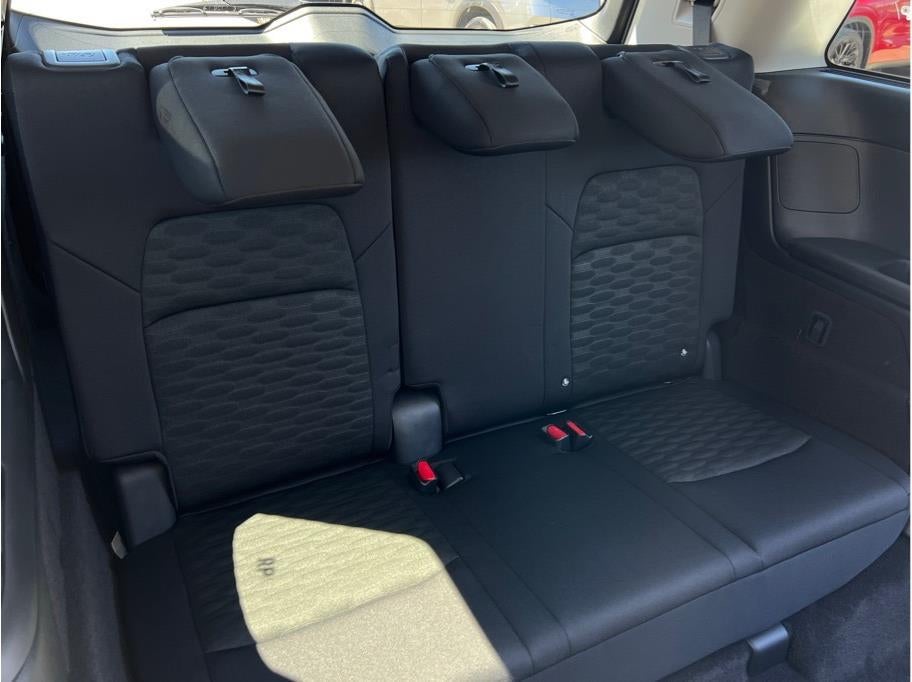 2026 Nissan Pathfinder SV Sport Utility 4D