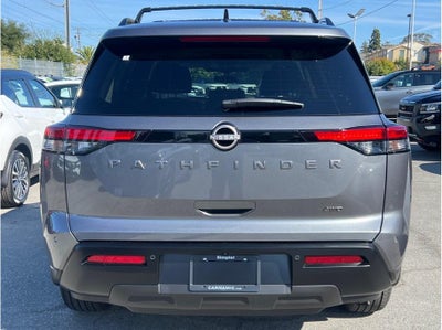 2026 Nissan Pathfinder SV Sport Utility 4D