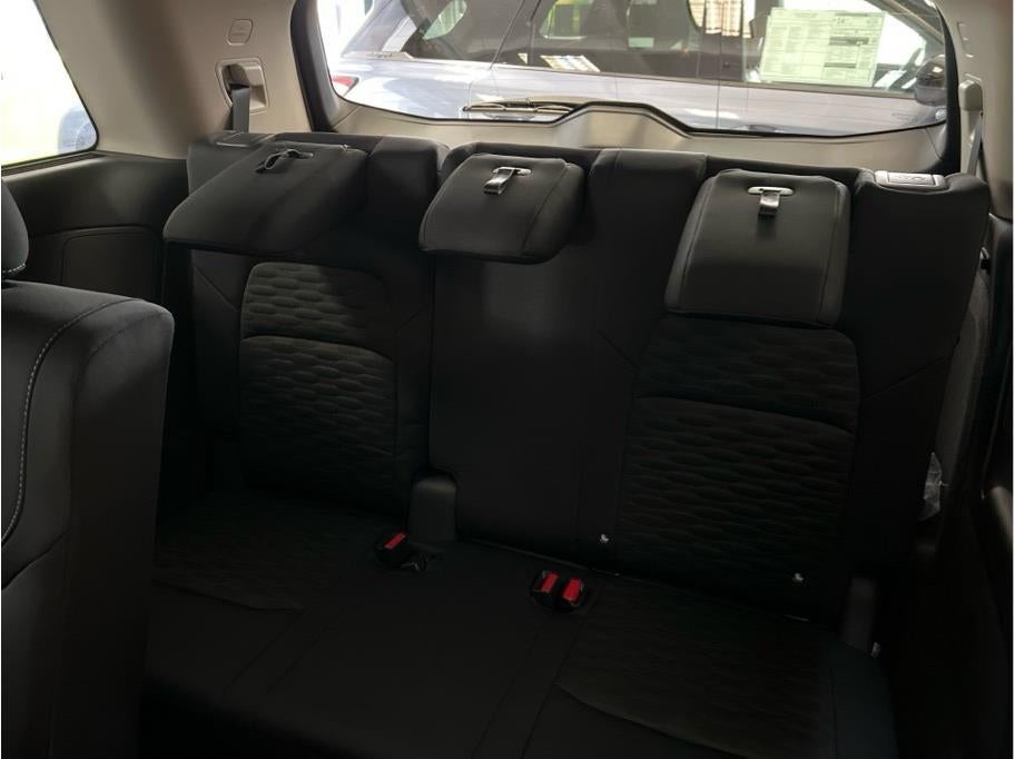 2026 Nissan Pathfinder SV AWD