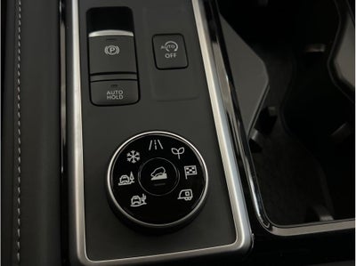 2026 Nissan Pathfinder SV AWD