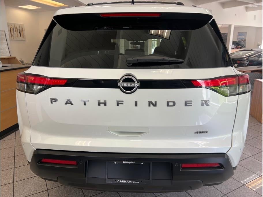 2026 Nissan Pathfinder SV AWD
