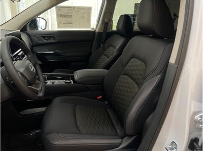 2026 Nissan Pathfinder SV AWD