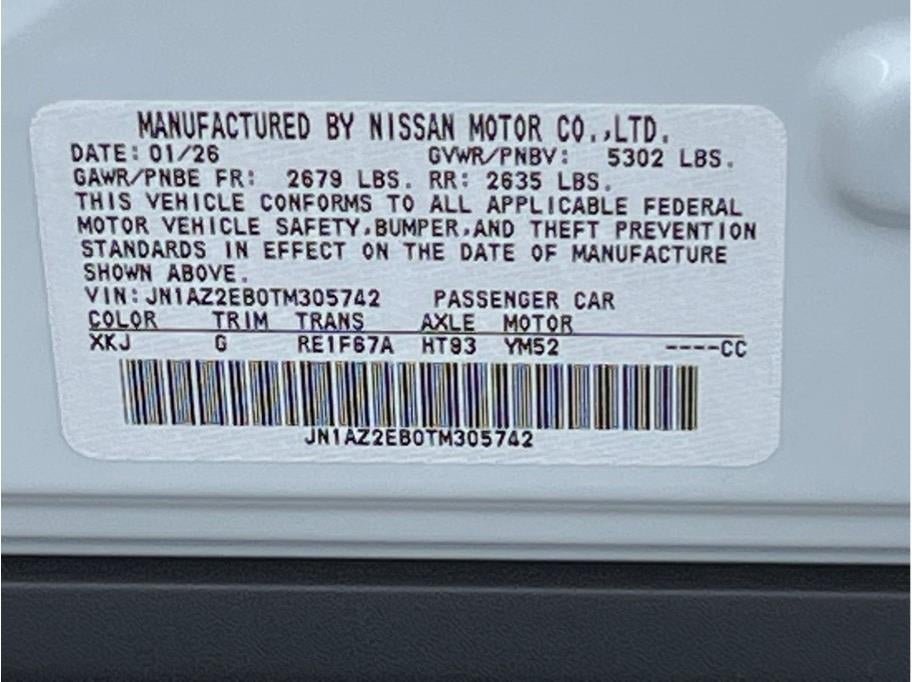 2026 Nissan Leaf Platinum+