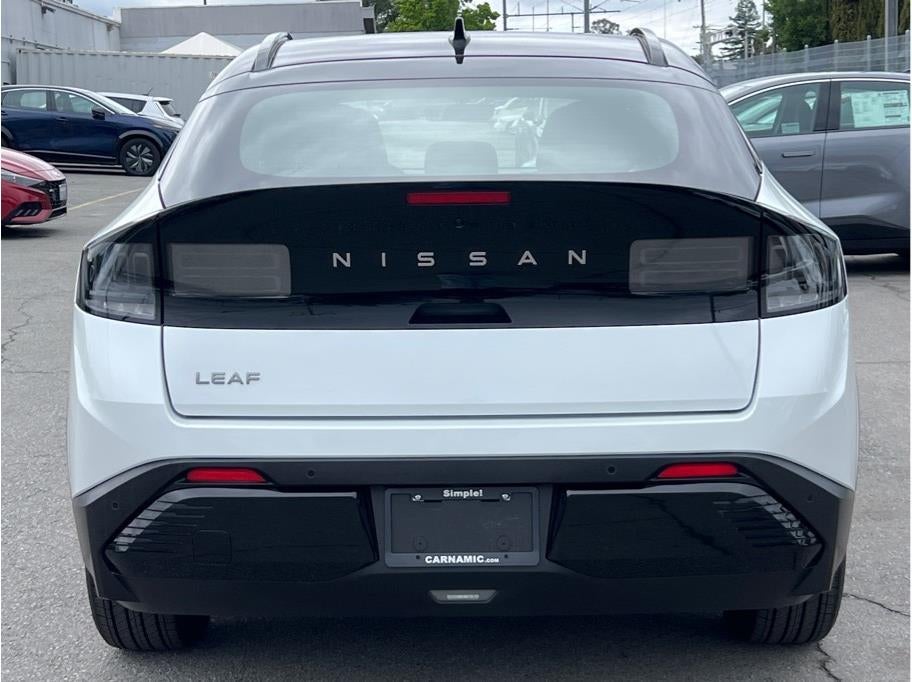 2026 Nissan Leaf Platinum+
