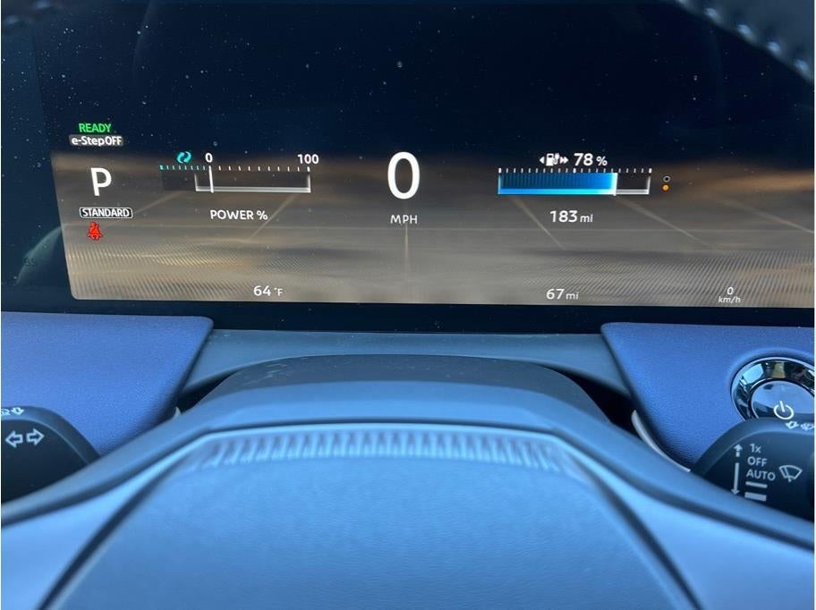 2026 Nissan LEAF PLATINUM PLUS Hatchback 4D