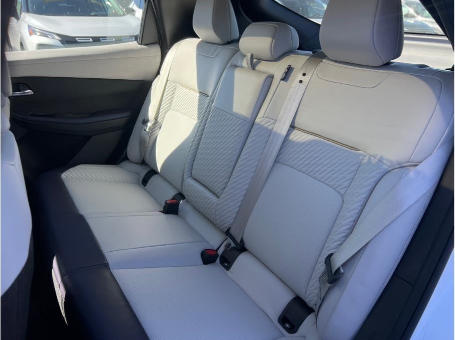 2026 Nissan LEAF PLATINUM PLUS Hatchback 4D