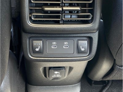 4 Nissan Leaf Platinum+