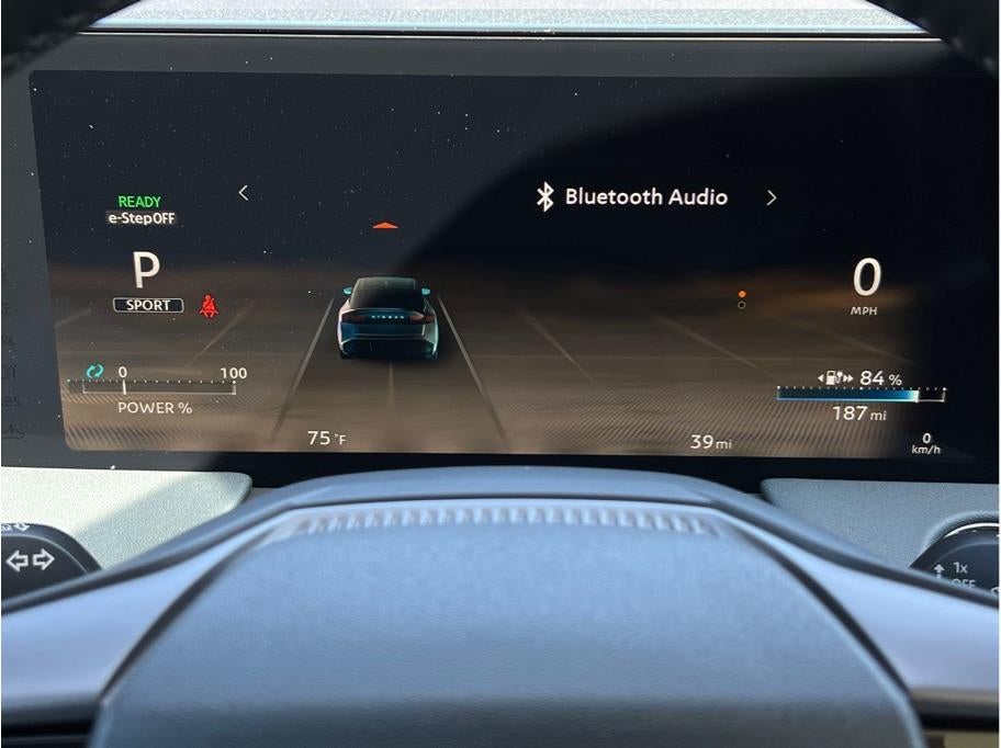 4 Nissan Leaf Platinum+