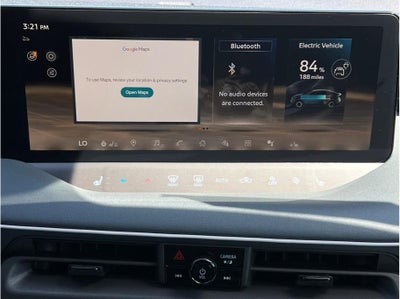 4 Nissan Leaf Platinum+