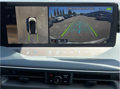4 Nissan Leaf Platinum+