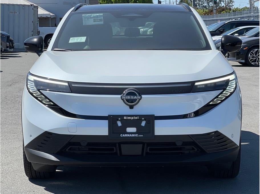 4 Nissan Leaf Platinum+