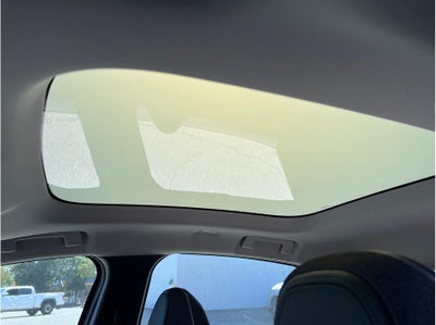 4 Nissan Leaf Platinum+