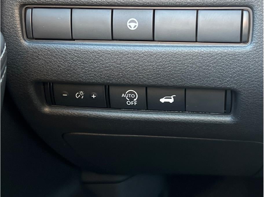 2026 Nissan Rogue SV (2026.5) Sport Utility 4D