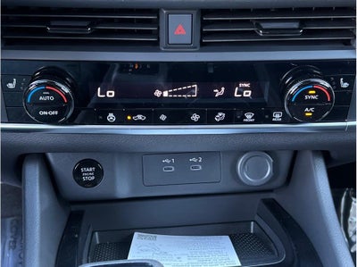 2026 Nissan Rogue SV (2026.5) Sport Utility 4D