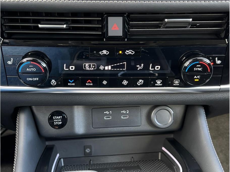 2026 Nissan Rogue Platinum Sport Utility 4D