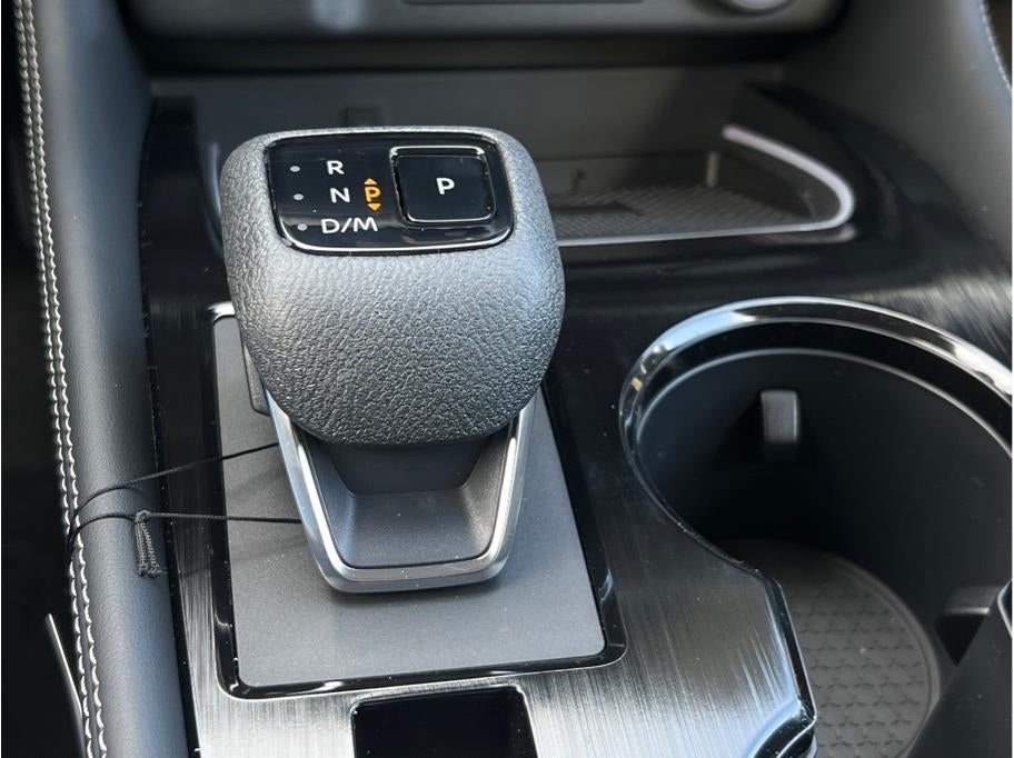 2026 Nissan Rogue Platinum Sport Utility 4D