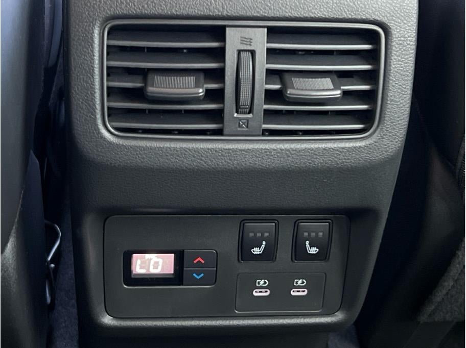 2026 Nissan Rogue Platinum Sport Utility 4D