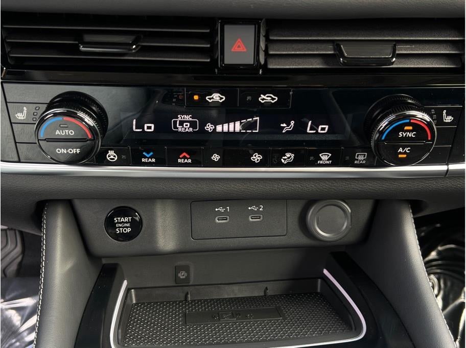 2026 Nissan Rogue Platinum (2026.5) Sport Utility 4D