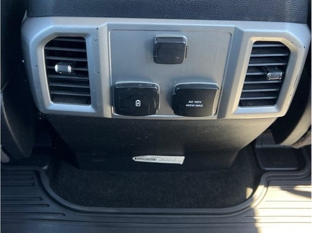 2019 Ford F250 Super Duty Crew Cab Lariat Pickup 4D 6 3/4 ft