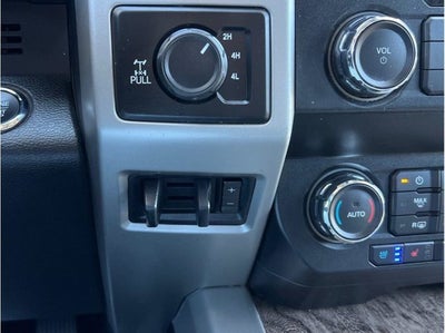 2019 Ford F250 Super Duty Crew Cab Lariat Pickup 4D 6 3/4 ft