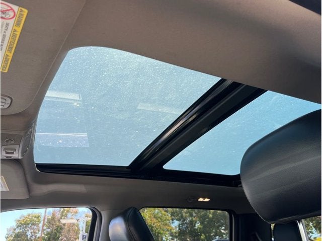 2019 Ford F250 Super Duty Crew Cab Lariat Pickup 4D 6 3/4 ft