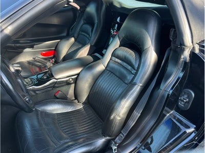 2000 Chevrolet Corvette Convertible 2D