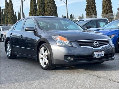 2007 Nissan Altima 3.5 SE Sedan 4D