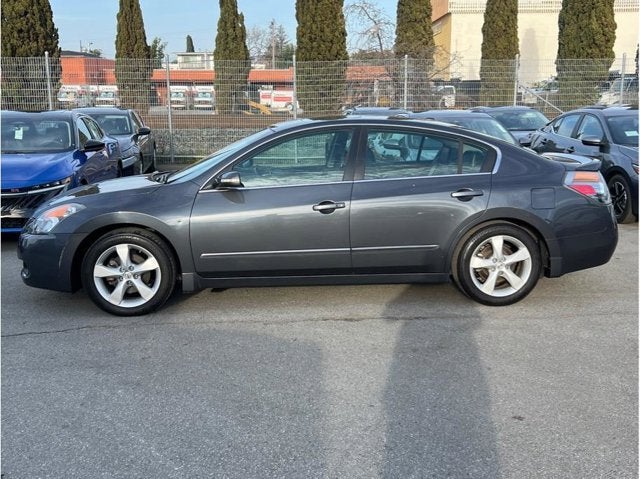2007 Nissan Altima 3.5 SE Sedan 4D