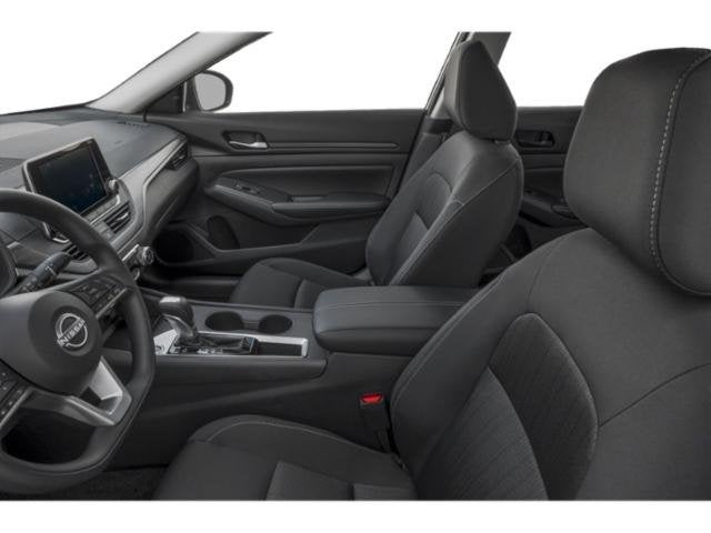 2025 Nissan Altima 2.5 SV Sedan 4D