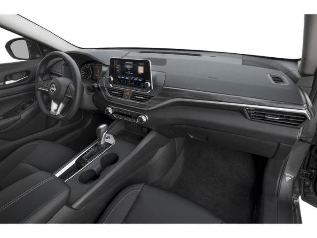 2025 Nissan Altima 2.5 SV Sedan 4D