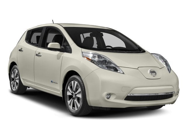 2016 Nissan LEAF SV Hatchback 4D