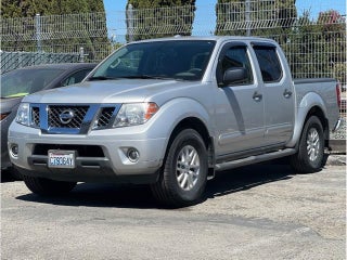 2016 Nissan Frontier Crew Cab SV Pickup 4D 5 ft