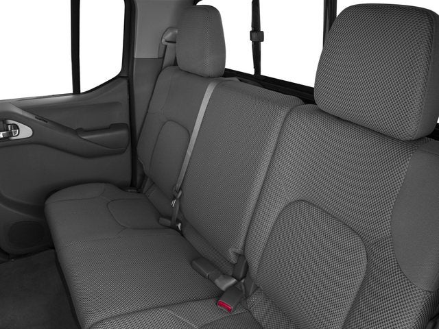 2016 Nissan Frontier Crew Cab SV Pickup 4D 5 ft