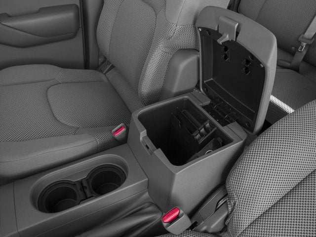 2016 Nissan Frontier Crew Cab SV Pickup 4D 5 ft