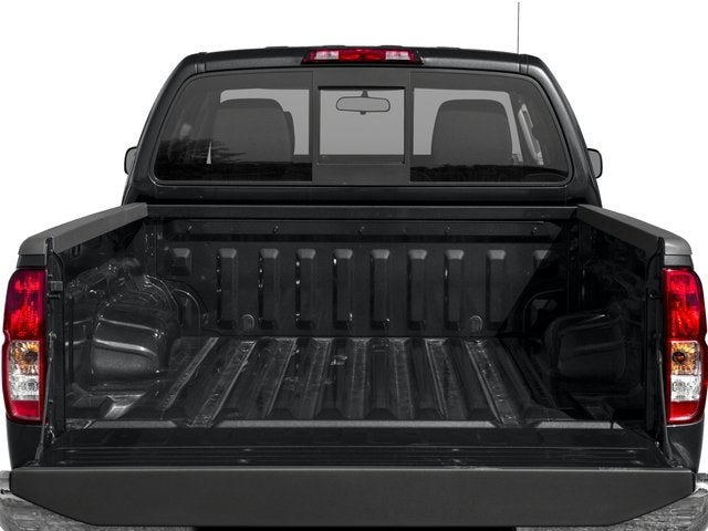 2016 Nissan Frontier Crew Cab SV Pickup 4D 6 ft